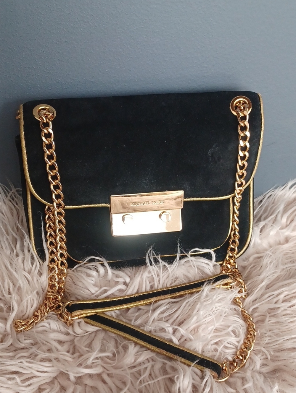 Michael Kors Beautiful Suede Purse